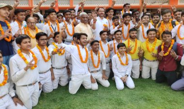 यूपी बोर्ड : विद्या भारती के विद्यालयों ने लहराया परचम