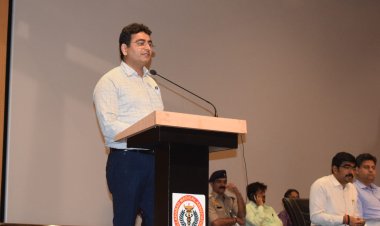 जिलाधिकारी ने सिविल सेवाएं (प्रा.) परीक्षा की तैयारियों के सम्बंध में की बैठक