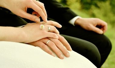 जीवनसाथी के साथ लम्बे समय तक यौन सम्बंध बनाने की अनुमति न देना मानसिक क्रूरता