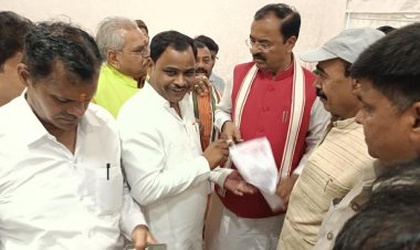 उपमुख्यमंत्री केशव मौर्य से पुरानी पेंशन बहाली की मांग