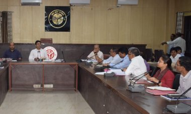 जिलाधिकारी ने अवैध खनन व ओवर लोडिंग वाहनों के विरूद्ध कड़ी कार्रवाई करने के दिए निर्देश