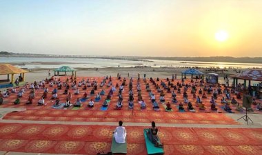 प्रयागराज फाउण्डेशन ने किया "त्रिवेणी योग महोत्सव" का आयोजन