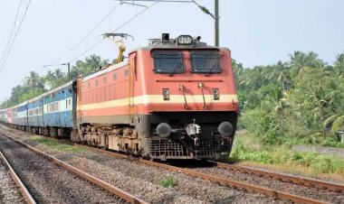 यूपी एसएसएससी परीक्षा के लिए वाराणसी प्रयागराज के बीच चल रही एक जोड़ी परीक्षा विशेष ट्रेन