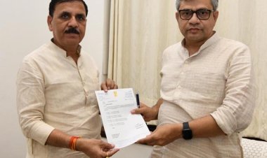 सांसद ने सिराथू रेलवे स्टेशन पर चार प्रमुख ट्रेनों के ठहराव की मांग