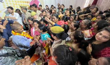 मंत्री नन्दी की कलाई पर सैकड़ों बहनों ने बांधी नेह की डोर