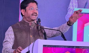 अमर्यादित आचरण के बाद नीतीश को पद पर बने रहने का अधिकार नहीं: नन्दी