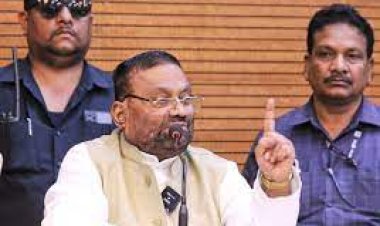 स्वामी प्रसाद मौर्य ने अब माता लक्ष्मी को लेकर दिया विवादित बयान