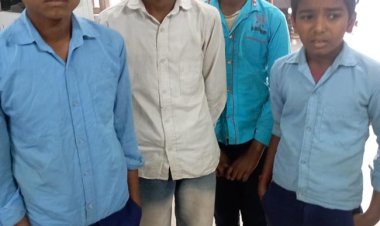 बहला फुसलाकर ले जा रहे चार बच्चों को रेलवे ने कराया मुक्त