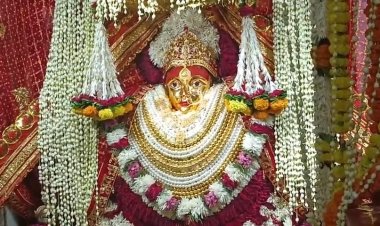 चैत्र नवरात्र:चौथे दिन माता श्रृंगार गौरी और कुष्मांडा के दरबार में उमड़ी भीड़