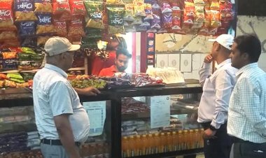 प्रयागराज मण्डल में अवैध वेंडरों के खिलाफ चला सघन अभियान