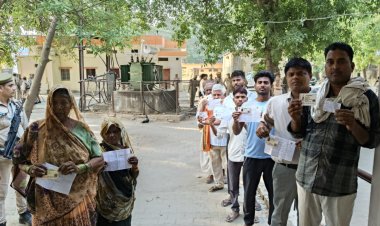 सायं पांच बजे तक फूलपुर में 46.80 एवं इलाहाबाद में 49.30 प्रतिशत मतदान