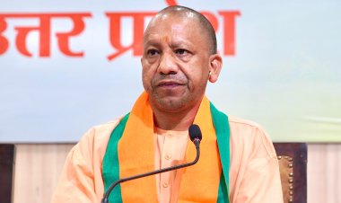 मुख्यमंत्री योगी ने कश्मीर में श्रद्धालुओं की बस पर हुए आतंकी हमले पर जताया दुख