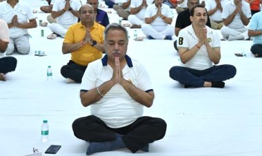 सम्पूर्ण उत्तर मध्य रेलवे में हुआ योग कार्यक्रमों का आयोजन