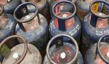 कमर्शियल गैस सिलेंडर हुआ सस्ता, जानें रेट