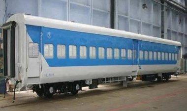 तीन जोड़ी ट्रेनों में बढ़े अतिरिक्त कोच