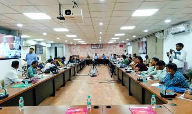 यूपी में पिछले 10 साल में 4900 किलोमीटर के रेलवे ट्रैक बनाए गए : अश्विनी वैष्णव