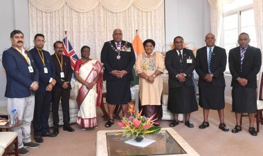 भारत की राष्ट्रपति द्रौपदी मुर्मू फिजी में सर्वोच्च नागरिक सम्मान से अलंकृत