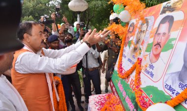 प्रयागराज आजादी के आंदोलन का केंद्र रहा : केशव प्रसाद मौर्य