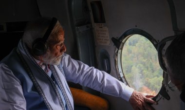 प्रधानमंत्री मोदी ने वायनाड के आपदा प्रभावित इलाकों का हवाई सर्वेक्षण किया