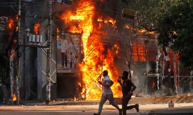 बांग्लादेश से मिल रहे संकेत ख़तरनाक