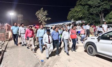 रेलवे बोर्ड अध्यक्ष ने महाकुम्भ के तैयारियों की समीक्षा के लिए स्टेशनों का किया निरीक्षण