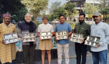 एक अनूठी पहल, प्रयागराज में महाकुंभ को प्लास्टिक प्रदूषण से बचाने की जा रही थाली संग्रह 