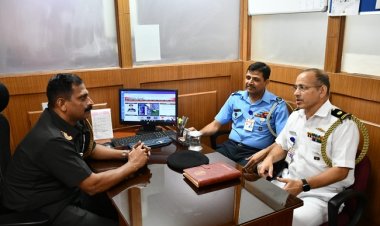 ​तीनों सेनाओं में तालमेल बढ़ाने के साझा मुद्दों पर किया गया विचार मंथन 