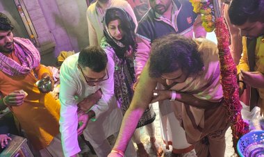 बागपत में स्वामी दीपंकर शास्त्री ने किया भगवान आशुतोष का जलाभिषेक