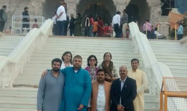 भारतवंशी ब्रिटेन के सांसद नवेंदु मिश्रा ने किया राम जन्मभूमि मंदिर का दर्शन पूजन