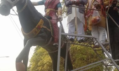 अहिल्याबाई होलकर ने समाज से छूत—अछूत मिटाने के लिए प्रयास किया: अद्धैतचरण दत्त