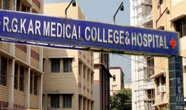 आरजी कर : अभीक दे और विरूपाक्ष विश्वास फिर मेडिकल काउंसिल में शामिल, स्वास्थ्य विभाग के फैसले पर उठ रहे सवाल