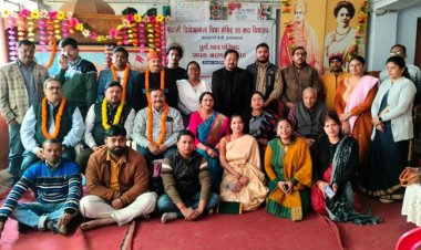 पूर्व छात्र परिषद में पदाधिकारियों का चयन, मंदीप श्रीवास्तव बने अध्यक्ष