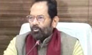 मनमोहन सिंह आर्थिक संकट के दौर में भारतीय अर्थव्यवस्था की प्राण वायु थे : मुख्तार अब्बास नकवी