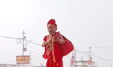 महाकुंभ क्षेत्र में पहुंचे सबसे कम लम्बाई वाले संत गंगापुरी