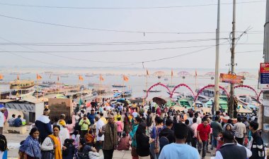 सोमवती अमावस्या पर हजारों श्रद्धालुओं ने पवित्र गंगा में लगाई डुबकी,पीपल के पेड़ की परिक्रमा