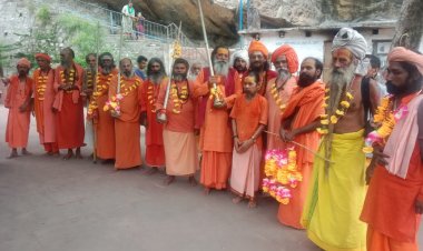 सनातन धर्म की अलख जगाने प्रयागराज महाकुम्भ आ रही है पवित्र छड़ी यात्रा