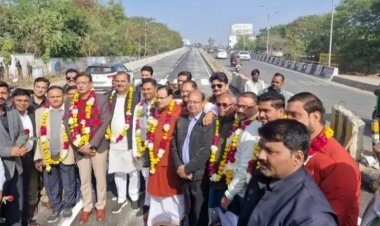 नववर्ष -2025 के पहले दिन झांसी की जनता को ओवरब्रिज का तोहफा