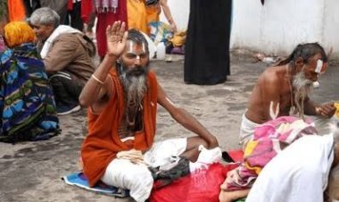 गंगासागर स्नान के लिए कोलकाता पहुंचने लगा साधु-संतों का जत्था, सुरक्षा के पुख्ता इंतजाम