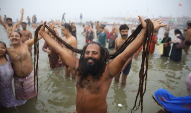 प्रयागराज में दिव्य भव्य महाकुंभ का आगाज,पहले दिन ही तस्वीरें सोशल मीडिया में छाई