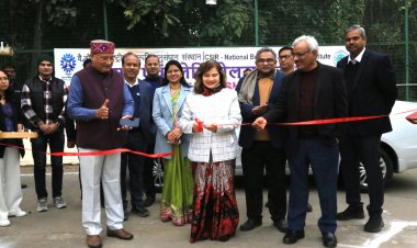 पुष्प किस्माें की कृषि प्राेद्याेगिकी किसानाें तक पहुंचने से बढ़ेगी आय : माेनिका गर्ग