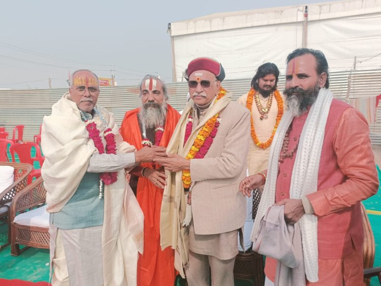 श्री जगन्नाथ जी मन्दिर अहमदाबाद के शिविर में हुई धर्म ध्वजा की स्थापना