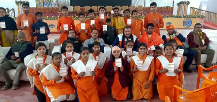 लक्ष्य के मुताबिक पांच लाख नेत्र रोगियों का होगा इलाज : डॉ कृष्ण गोपाल 