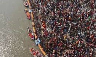 महाकुम्भ: बसंत पंचमी स्नान से पूर्व श्रद्धालुओं का रेला, रात 08 बजे तक 1.29 करोड़ से अधिक श्रद्धालुओं ने लगाई डुबकी