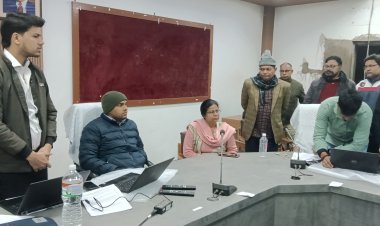 अयोध्या : मिल्कीपुर उपचुनाव में मतदान शुरू , भाजपा और सपा में है कड़ी टक्कर