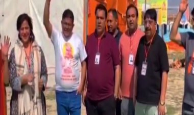 सनातन आस्था की पुकार सुन पाकिस्तान से महाकुम्भ में शामिल होने आये हिंदू परिवार