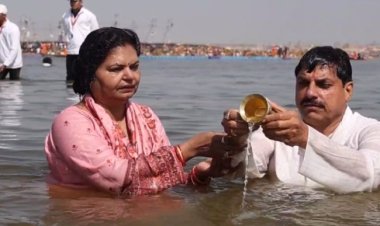 महाकुंभ में पहुंचे मप्र के मुख्यमंत्री मोहन यादव, संगम में डुबकी लगाकर की प्रदेशवासियों की खुशहाली की प्रार्थना