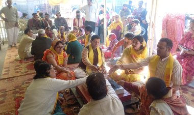 प्रयागराज अन्नक्षेत्र का पूर्णाहुति पर गोविंद देवजी मंदिर में हुआ नौ कुंडीय गायत्री महायज्ञ 