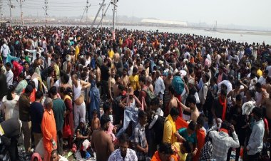 महाकुम्भ में अब तक कुल 62.06 करोड़ से अधिक श्रद्धालुओं ने लगाई आस्था की डुबकी