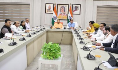 बढ़ती ऊर्जा जरूरतों के अनुरूप सही दिशा में है यूपी सरकार की तैयारीः प्रह्लाद जोशी