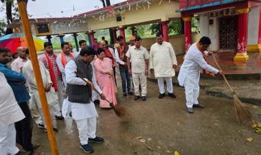 भाजपा ने शुरू किया गांव चलो अभियान, जनसम्पर्क कर गिनाई जा रही पार्टी की उपलब्धियांधर्मपाल सिंह ने चलाया स्वच्छता अभियान